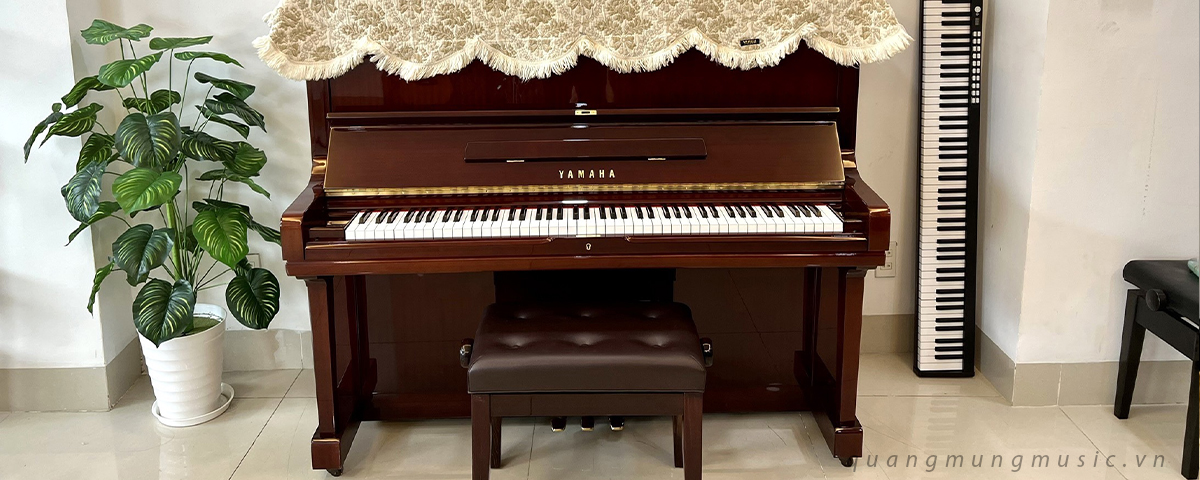 dan-piano-yamaha-u3h